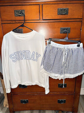 Happily Grey Striped Lounge Set in White & Blue Size Medium